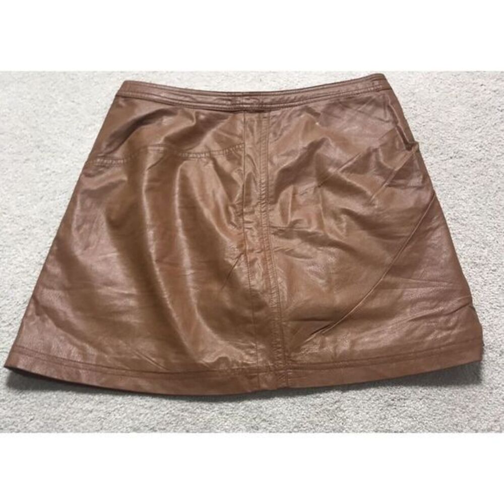 Free People Walnut Brown Womens Size 4 Mini Leather Skirt NWOT‎